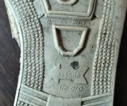 Figura 11: Base de zapatilla Flecha encontrada por Hugo Kofman en las cercanías del Campo Militar San Pedro
