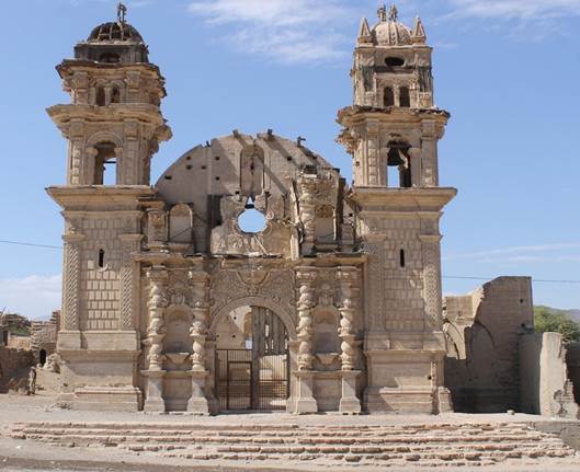 Figura 2. Fachada de la capilla jesuita de la Hacienda San Joseph de la Nasca, terminada en 1744