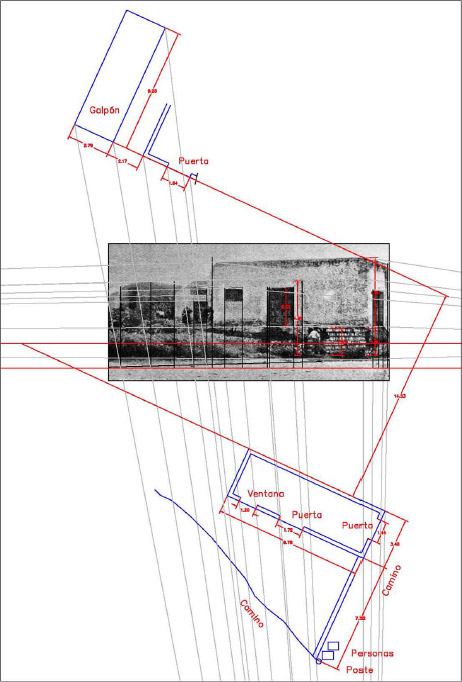 Figura 7: Proyección de la foto del “caserío” publicada en la revista “Rojo y Blanco”, el 13 de diciembre del 1902, reconstruyendo las plantas y distribución de las edificaciones registradas